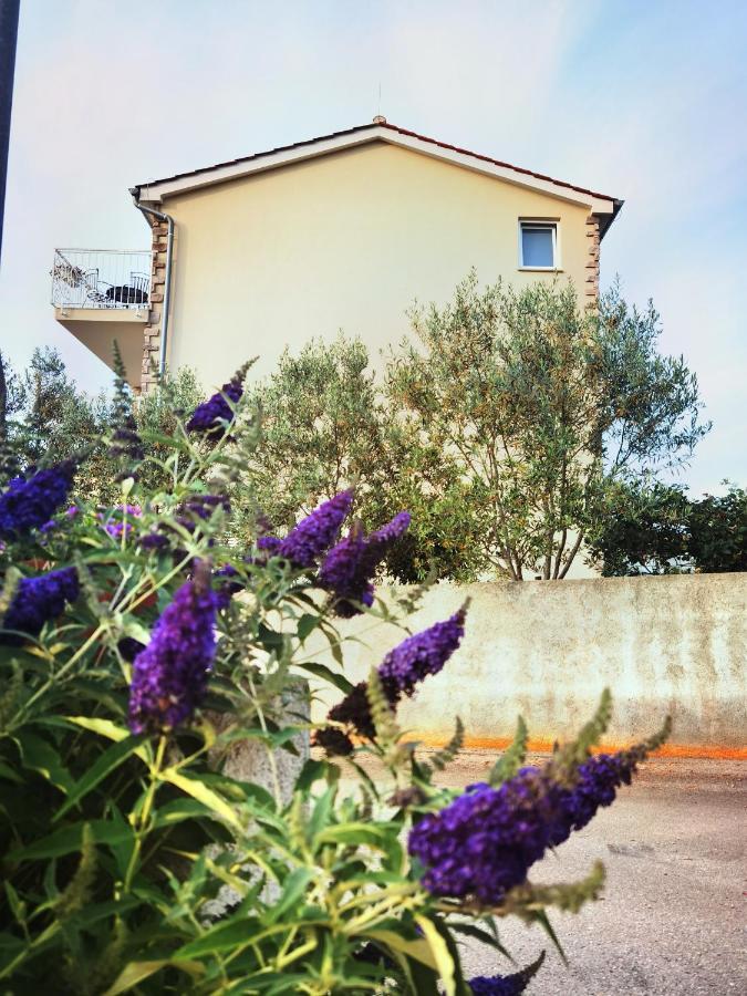 מאלינסקה Guesthouse Olei מראה חיצוני תמונה