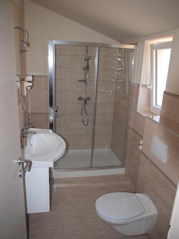 מאלינסקה Guesthouse Olei מראה חיצוני תמונה
